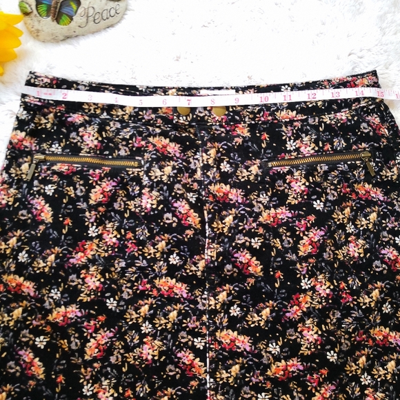 🌺Mossimo Floral Skirt - Picture 7 of 8